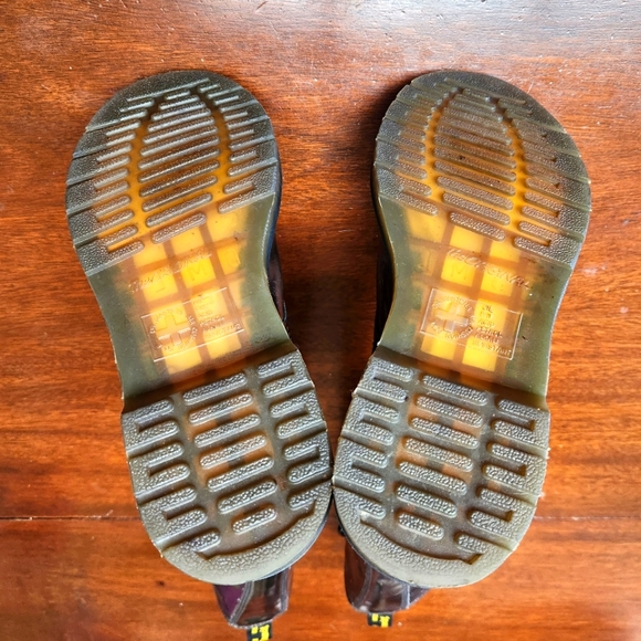 Made in Asia Doc Marten boot. - Picture 7 of 9